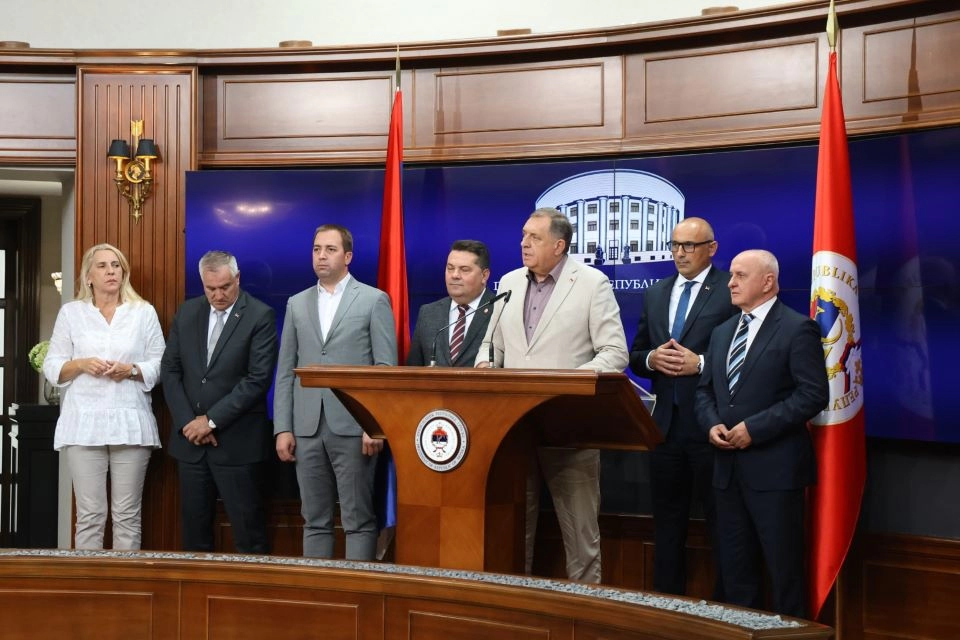 Dodik: O mandatu predsjednika odlučivaće se na referendumu